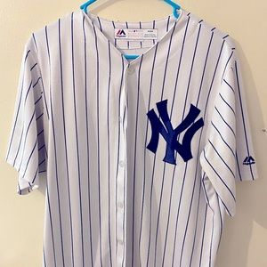 NY YANKEES JERSEY SIZE M